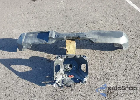 2023 Ford Bronco Wildtrak z USA, uszkodzony, nr VIN 1FMEE5DP3PLB31570